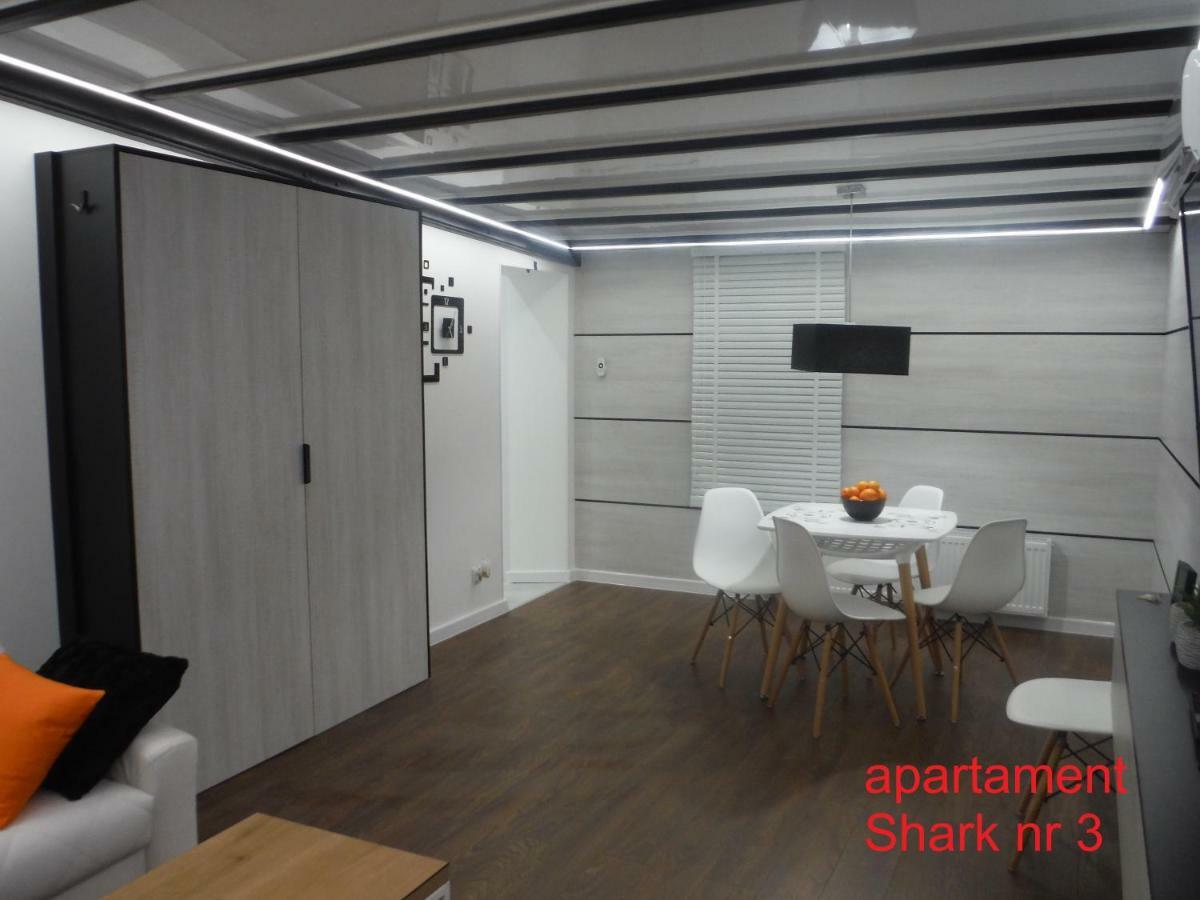 Apartment Shark *