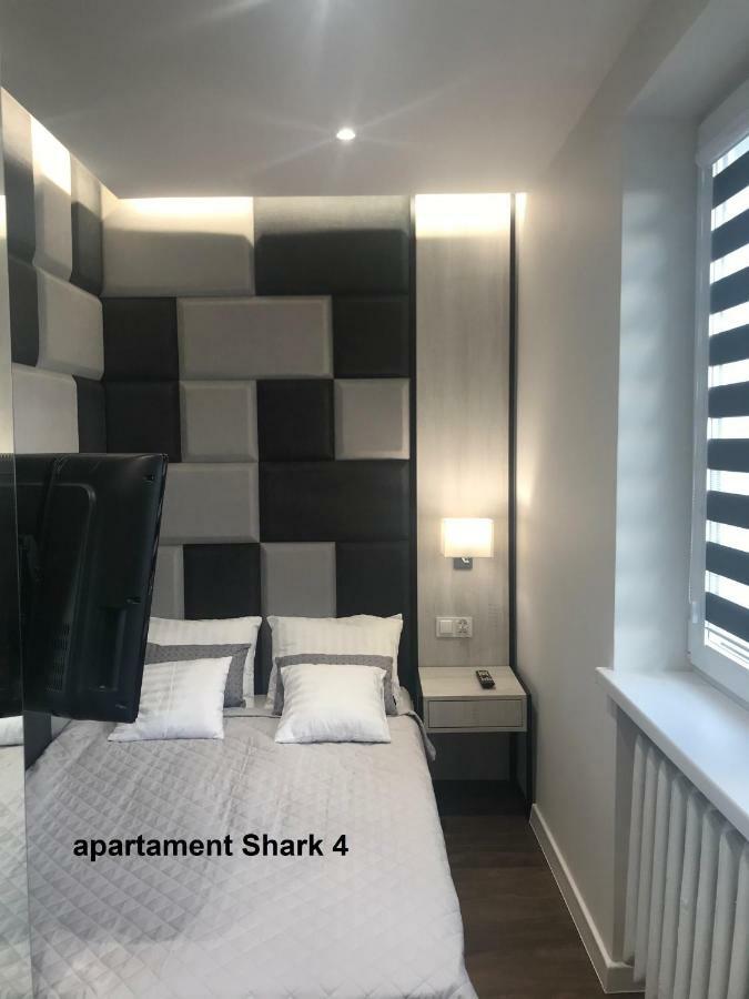 Shark Apartment *