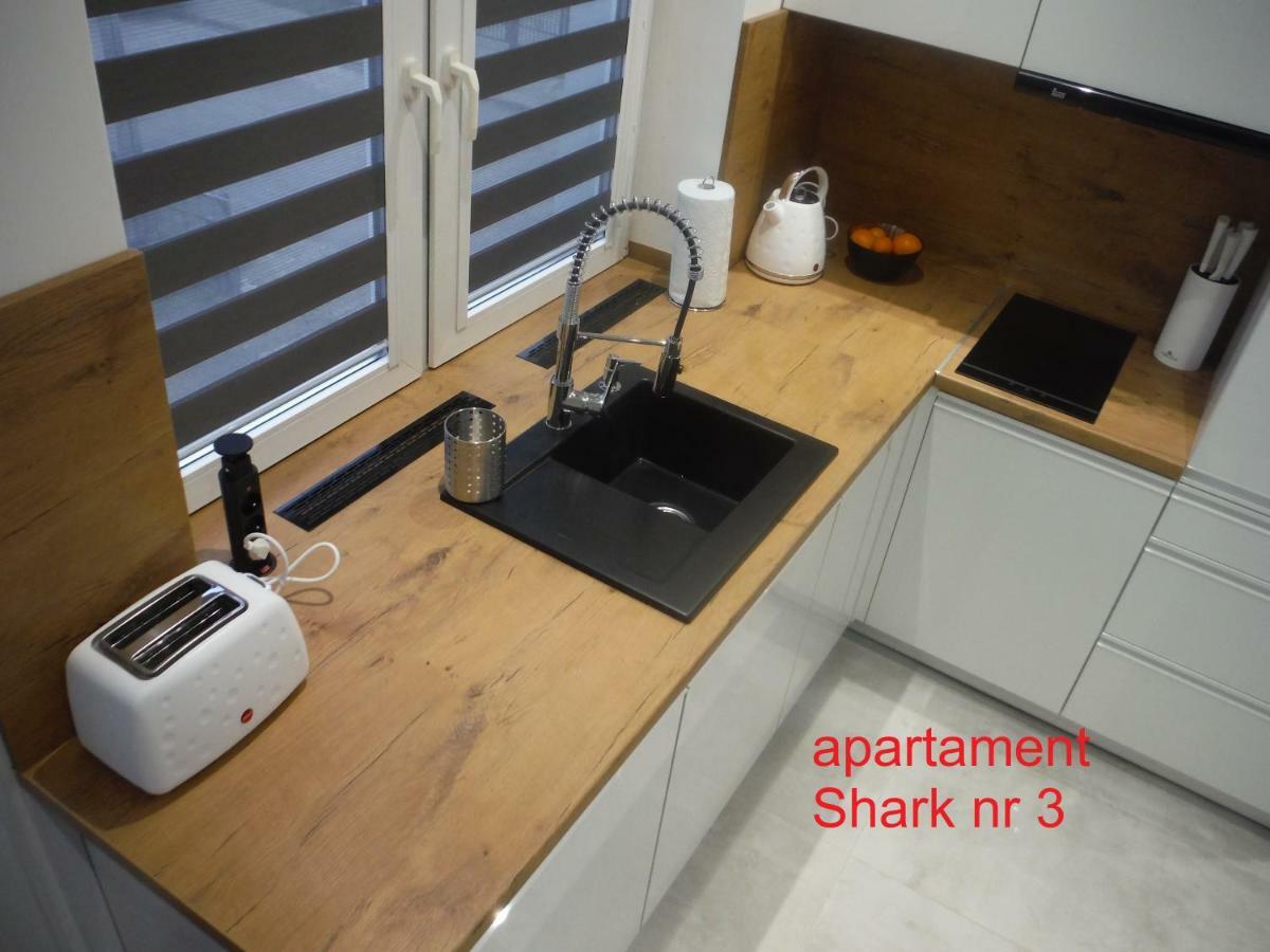 Shark Apartment *